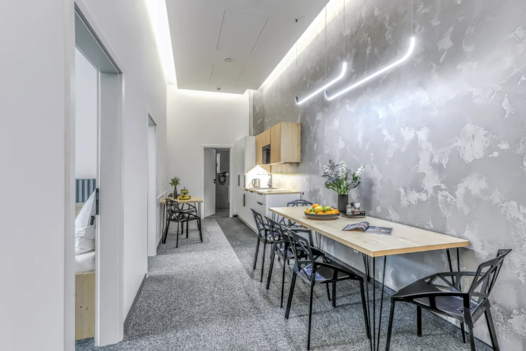 AP_Prusinovského_hostel_spol_prostory1_1